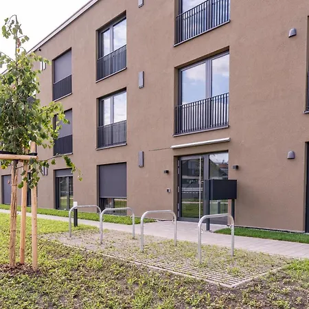 Aparthotel Living Neuburg 3*