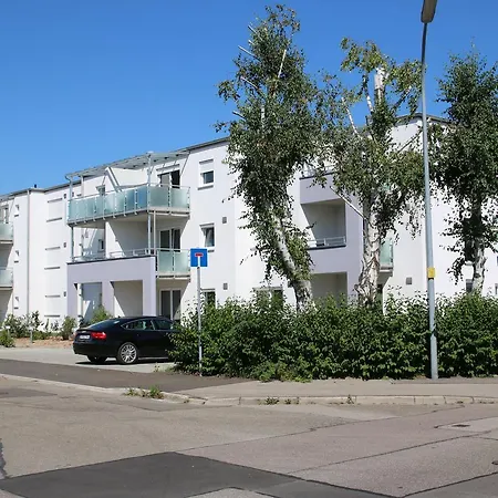 Living Neuburg Aparthotel 3*