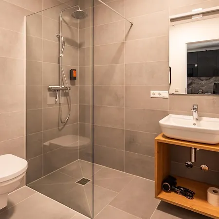 Apartmanhotel Living Neuburg 3*