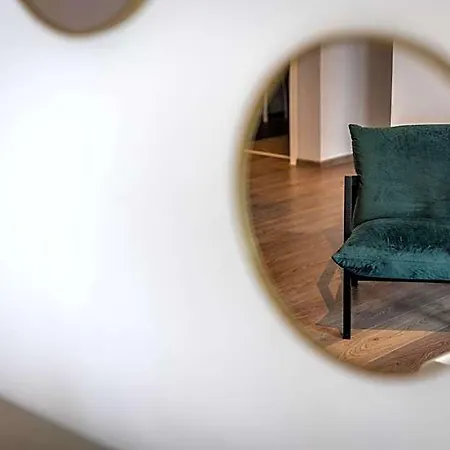 Living Neuburg Apartmanhotel 3*