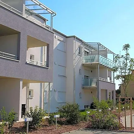 Living Neuburg Apartmanhotel