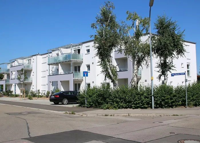Living Neuburg Apart Otel 3*
